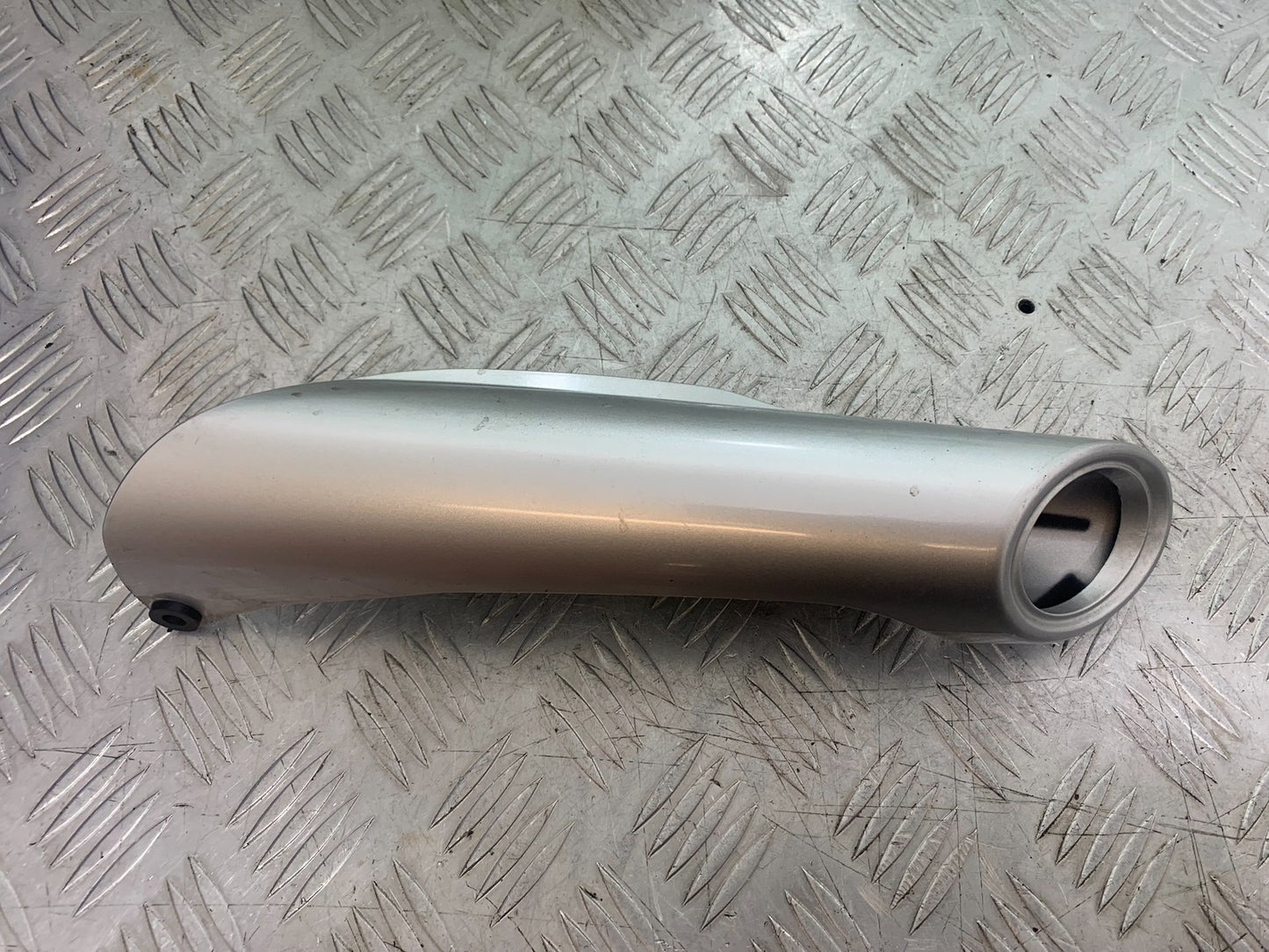 SUZUKI GSR600 GSR 600 LEFT SILENCER COVER  2006-2010 (CMB1177)