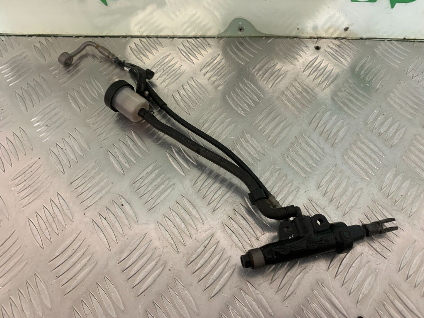 ROYAL ENFIELD 350 CLASSIC REAR MASTER CYLINDER YEAR 2022 (STOCK 967)