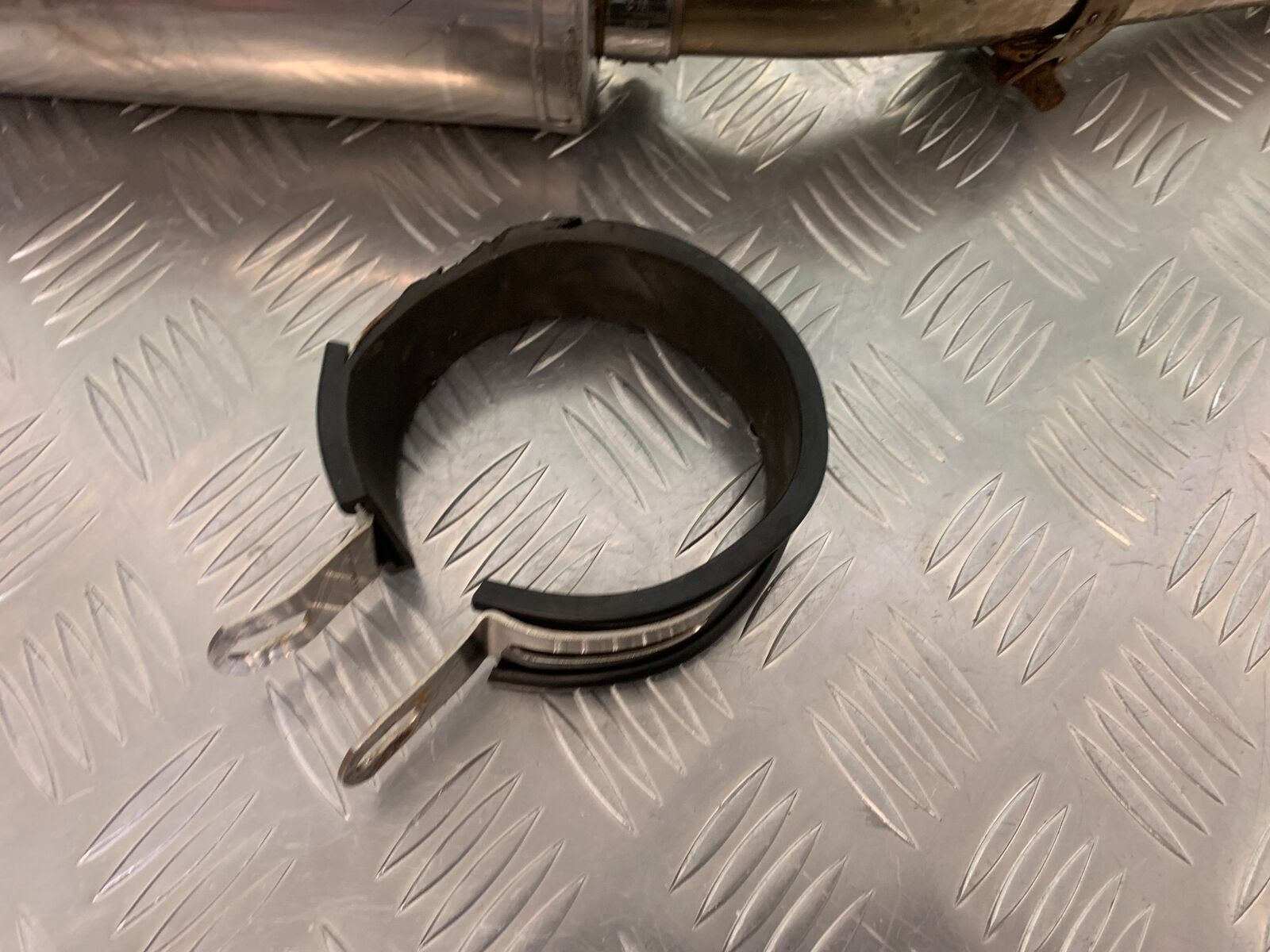 KAWASAKI Z750 Z 750 SILENCER YEAR 2004-2006  (STOCK 963)