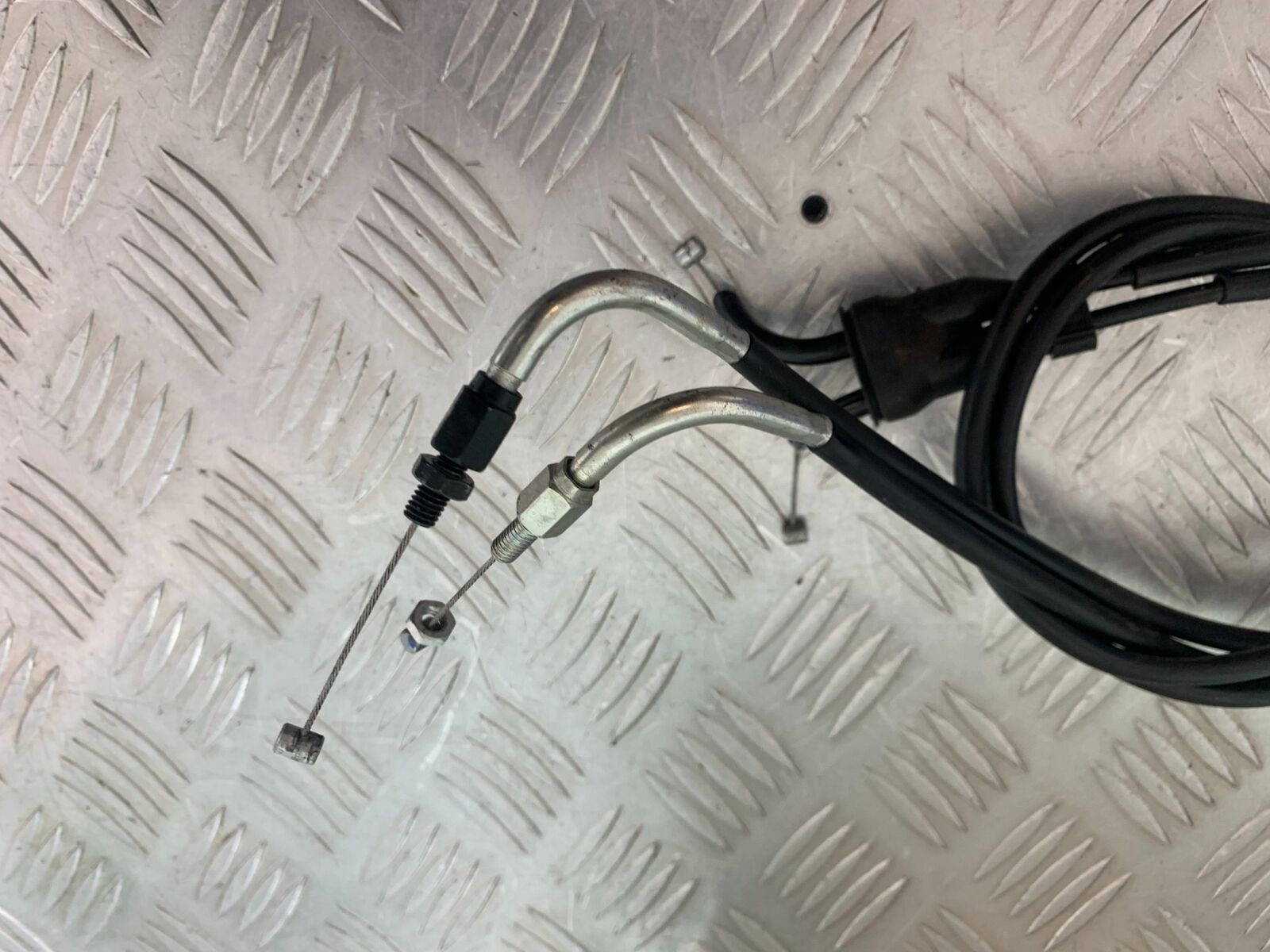 YAMAHA XSR900 XSR 900 THROTTLE CABLES   YEAR 2021-2022 (CMB1073)