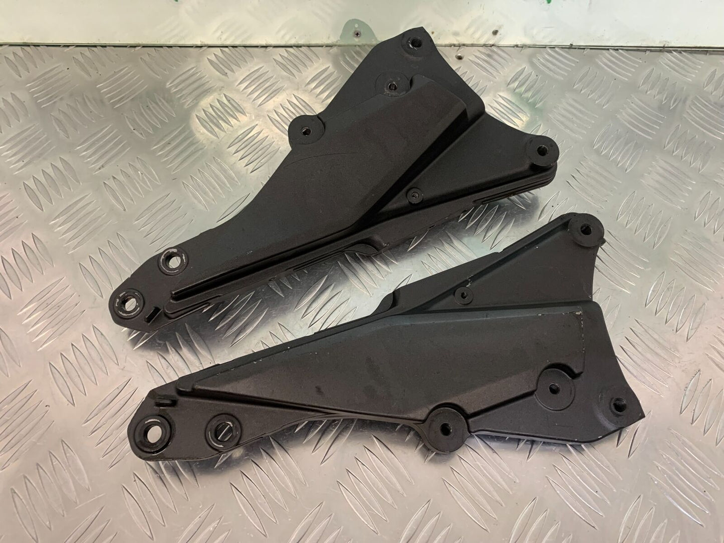 KAWASAKI Z1000 SX REAR SUBFRAME  YEAR 2011-16 (STOCK 942)