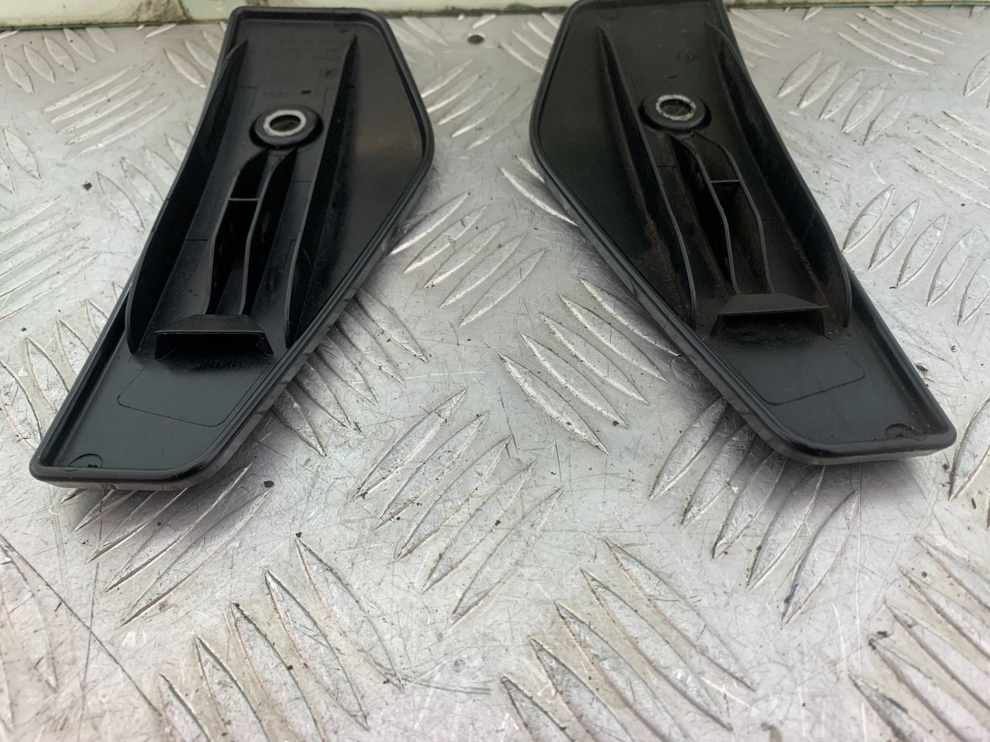 KTM 690 DUKE R LC4 RADIATOR GUARD INFILLS YEAR 2012-2015  (CMB1180)