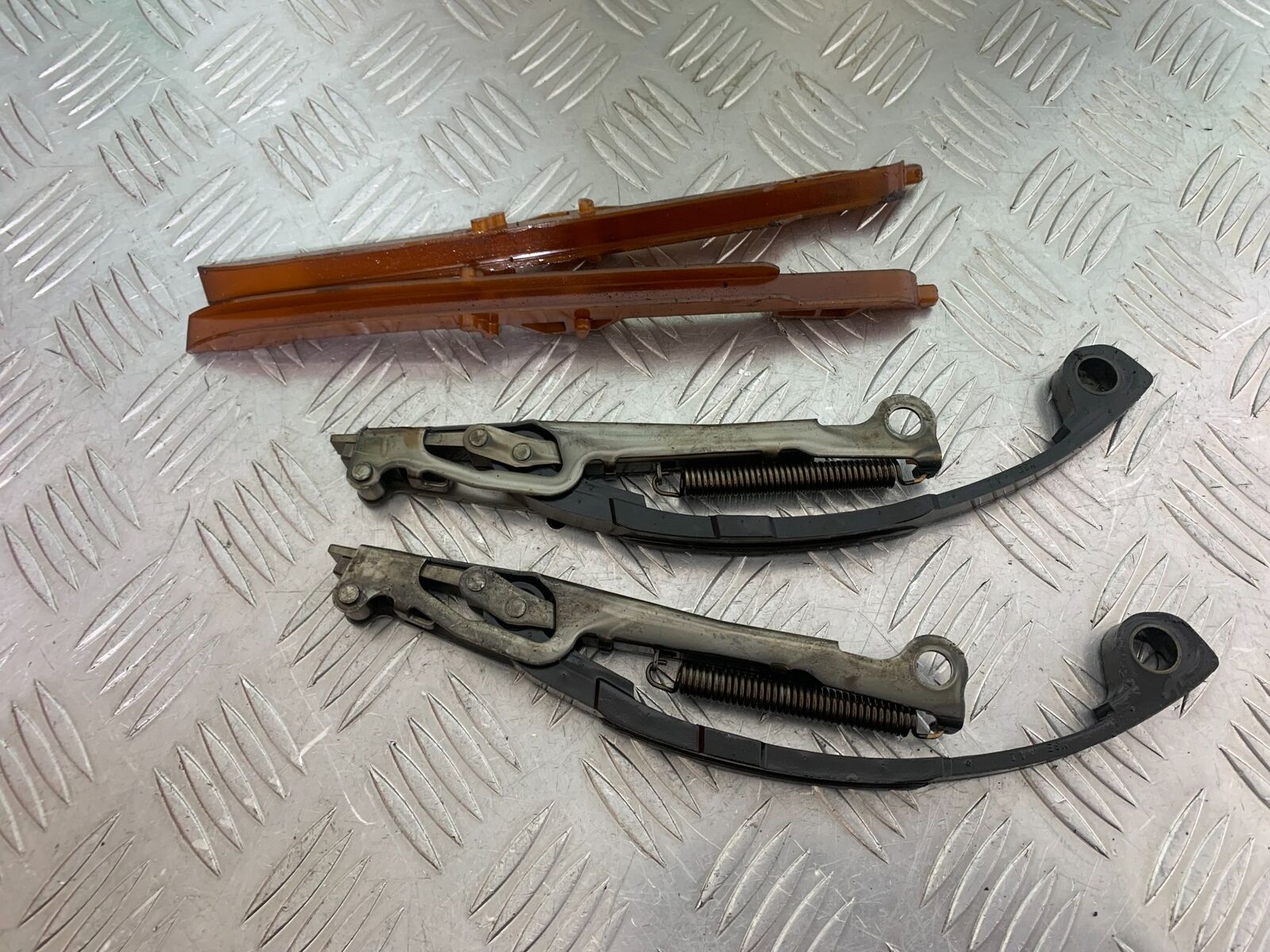 HONDA VFR1200 VFR 1200 FA CAM CHAIN GUIDES  YEAR 2010-11 CMB1088)