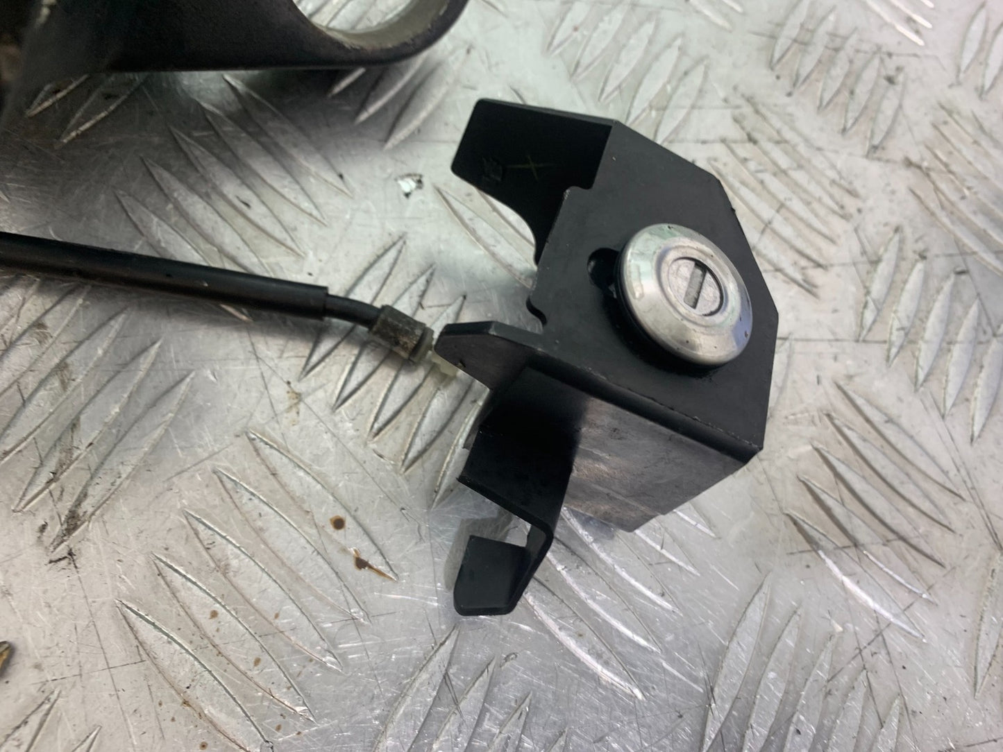 HONDA CB500 F CB500F ECU LOCKS KEY  YEAR 2013-2015  (CMB1235)
