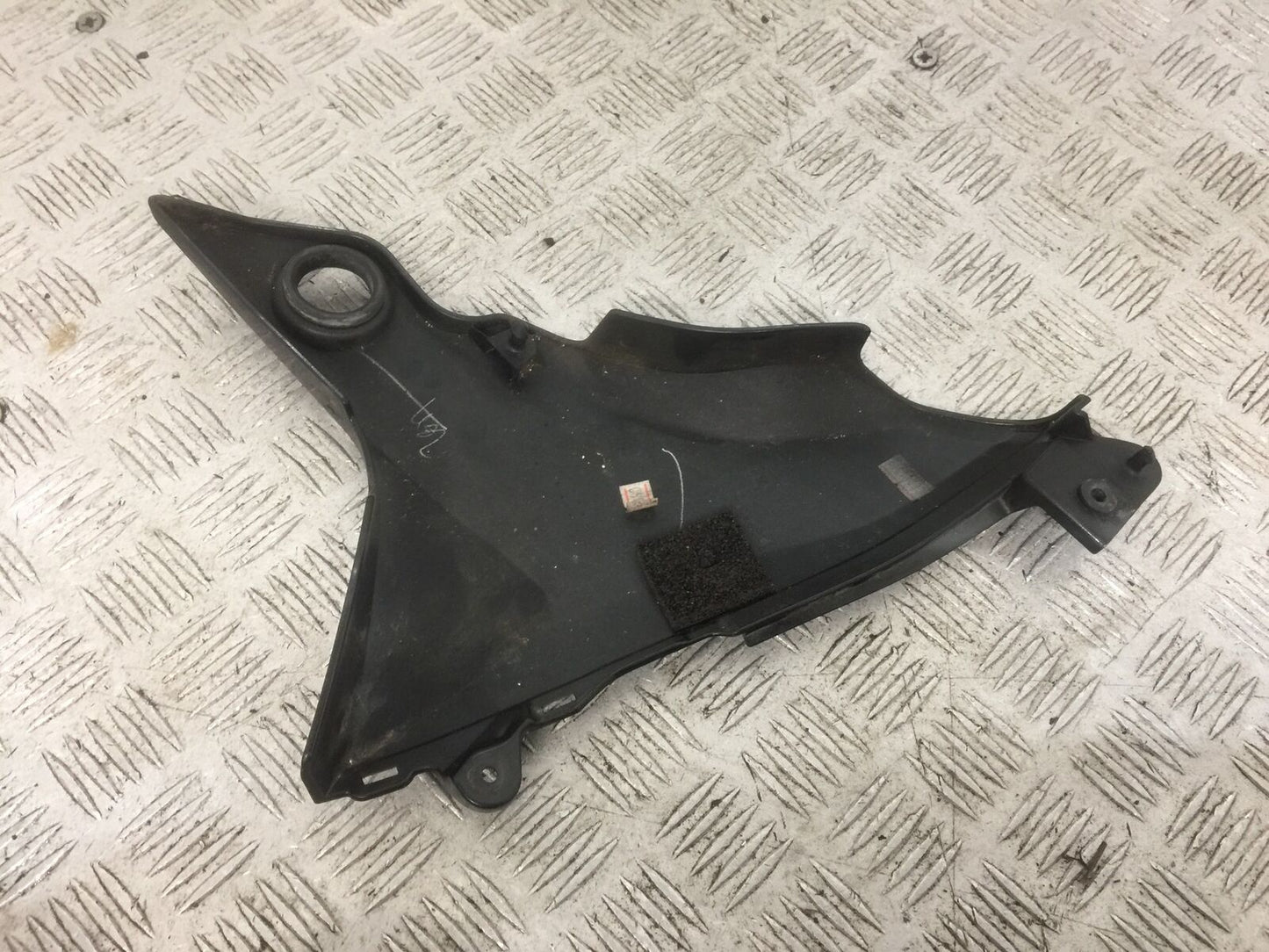 KAWASAKI Z800 Z 800  FRAME COVER  YEAR 2015  (STOCK 874)