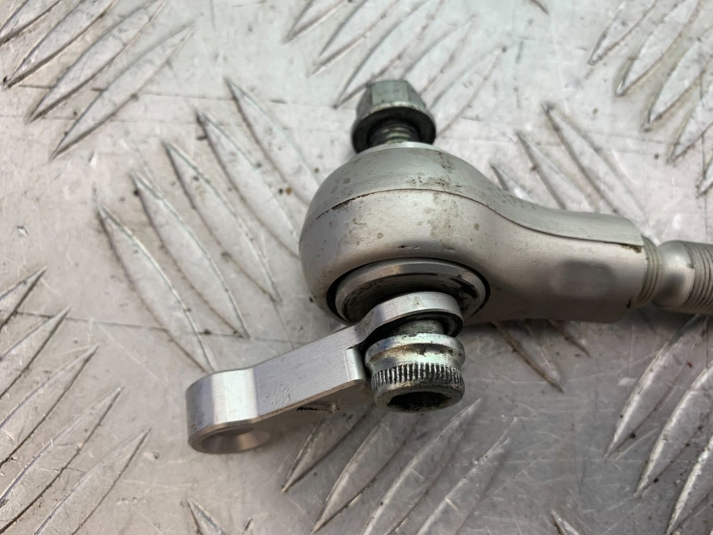 DUCATI 1299 PANIGALE REAR SHOCK LINKAGE ARM  YEAR 2016 (CMB 1187)