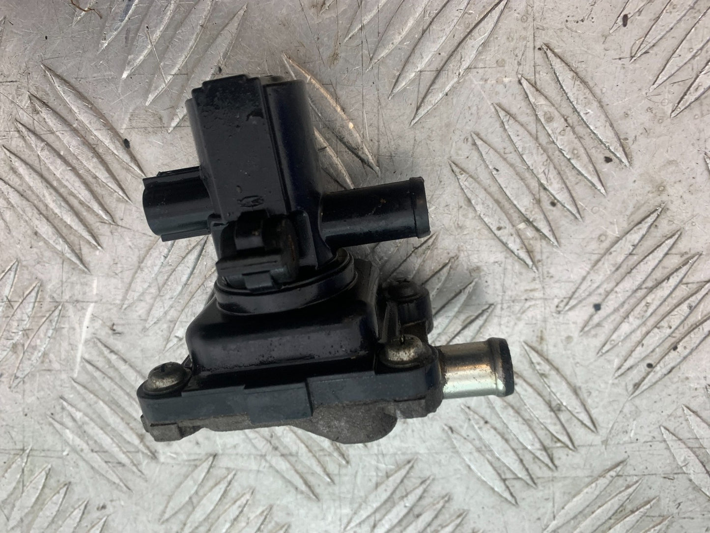 APRILIA 650 PAGASO STRADA AIR VALVE  YEAR 2005-2010 (CMB1260)