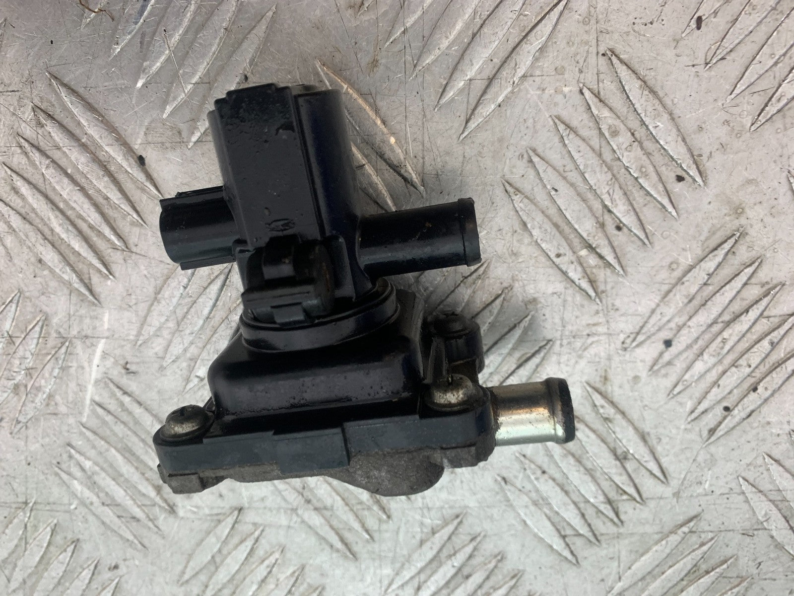 APRILIA 650 PAGASO STRADA AIR VALVE  YEAR 2005-2010 (CMB1260)
