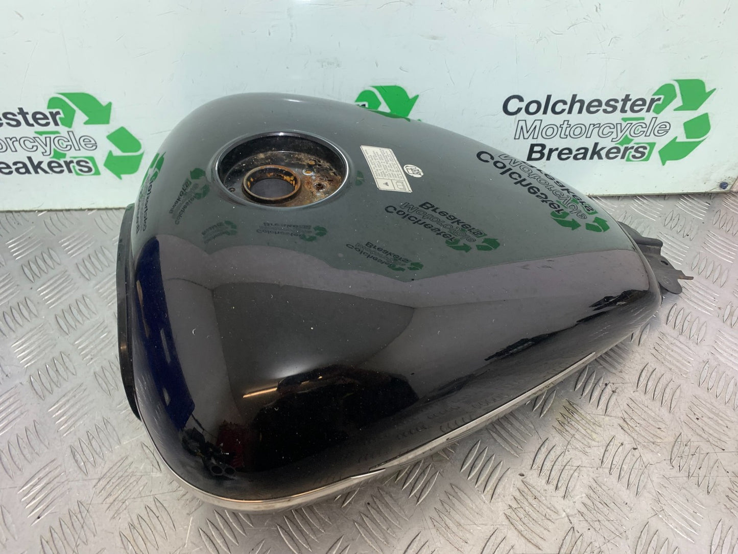 YAMAHA XVS 1300 MIDNIGHT STAR PETROL TANK  YEAR 2007-16 (CMB1200)