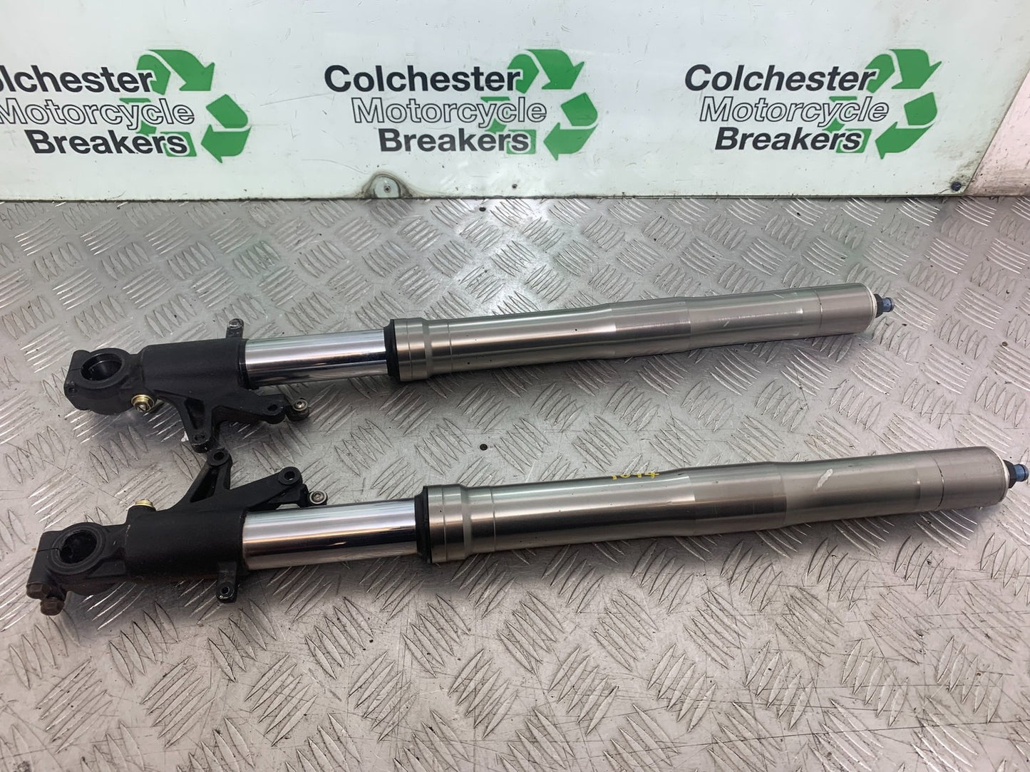 HONDA CBR 929 RRY FIREBLADE FORKS YEAR 2000-01 (CMB1094)