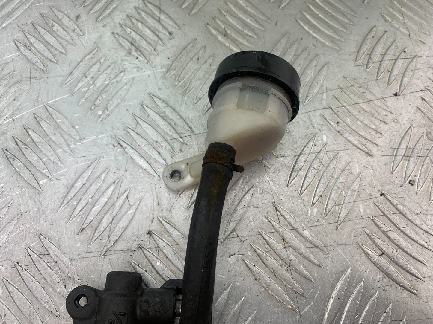BMW R1200 R 1200 GS REAR MASTER CYLINDER  YEAR 2013-2016 (CMB1257)