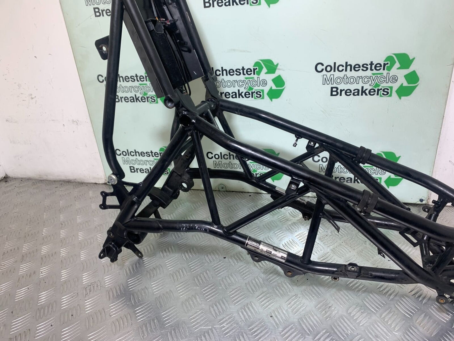 KTM 990 SUPERMOTO T FRAME WITH LOG BOOK  YEAR 2010-2011  (CMB1127)