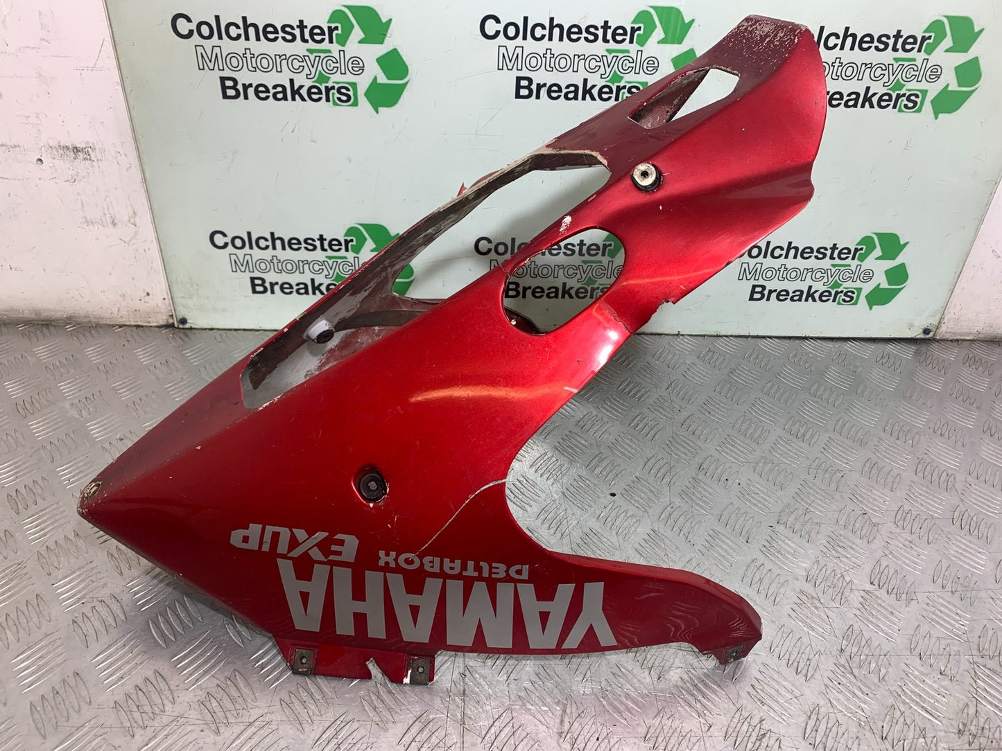 YAMAHA YZF1000 THUNDERACE BELLYPAN YEAR 1997-2000 (CMB1204)