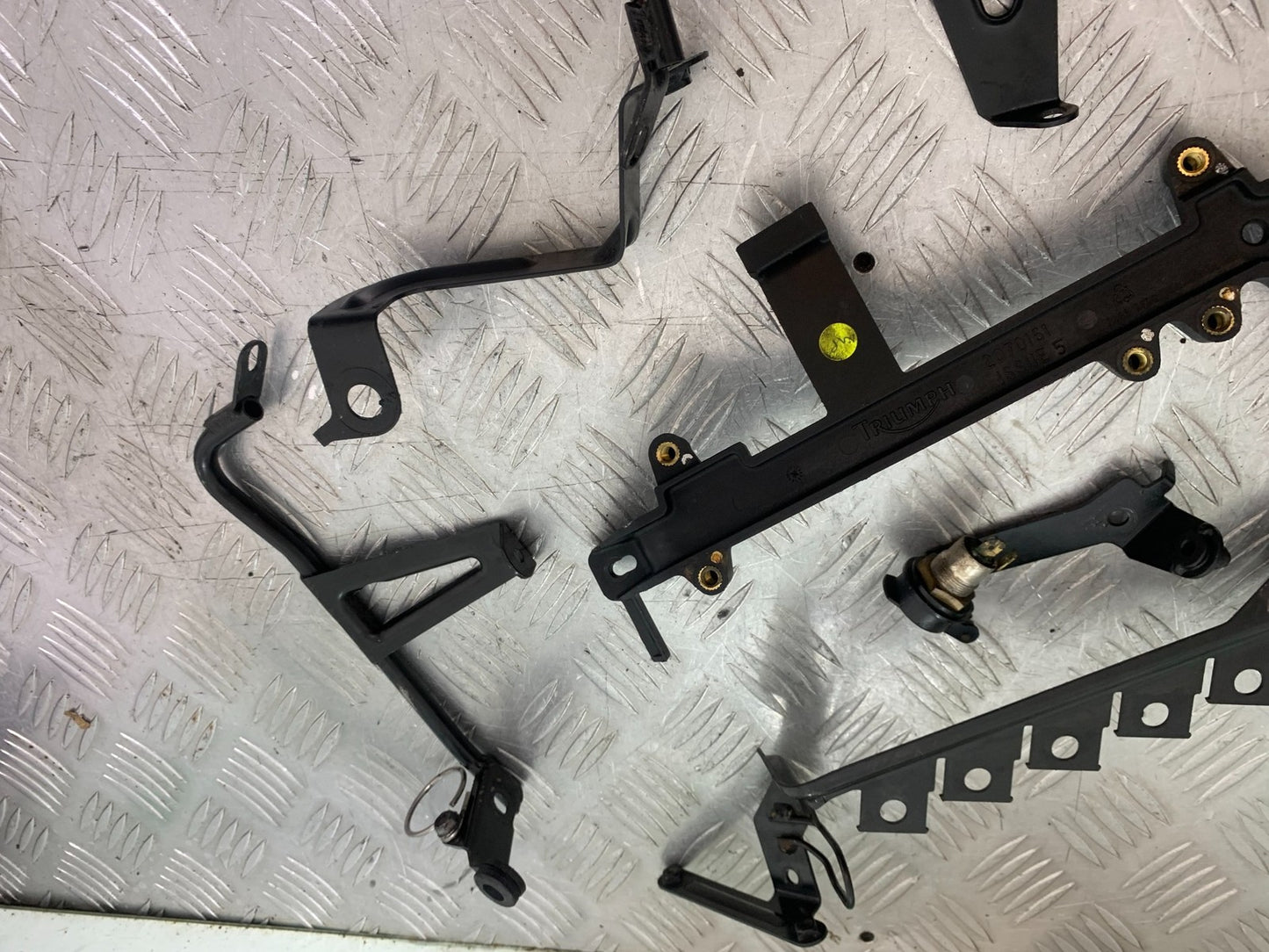TRIUMPH 1050 SPRINT ST FRAME BRACKETS  2003-2011 (CMB1285)