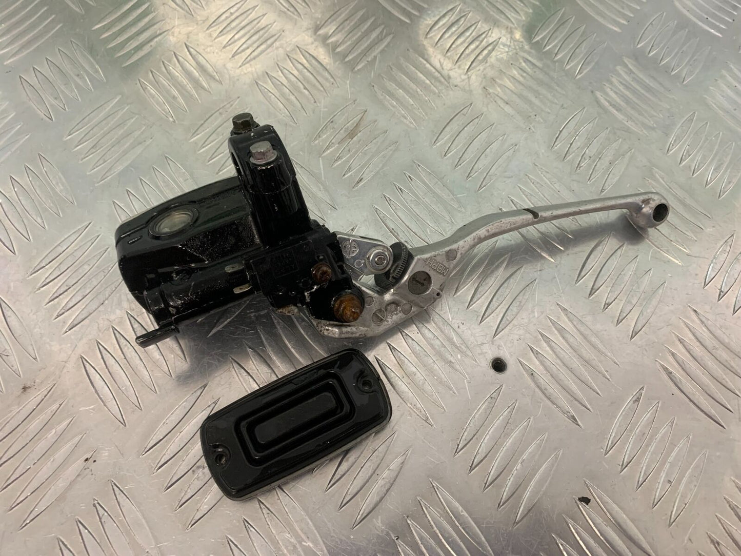 HONDA CBF600 CBF 600 SA-5 FRONT BRAKE MASTER CYLINDER  YEAR 2004 -07 (STOCK 965)