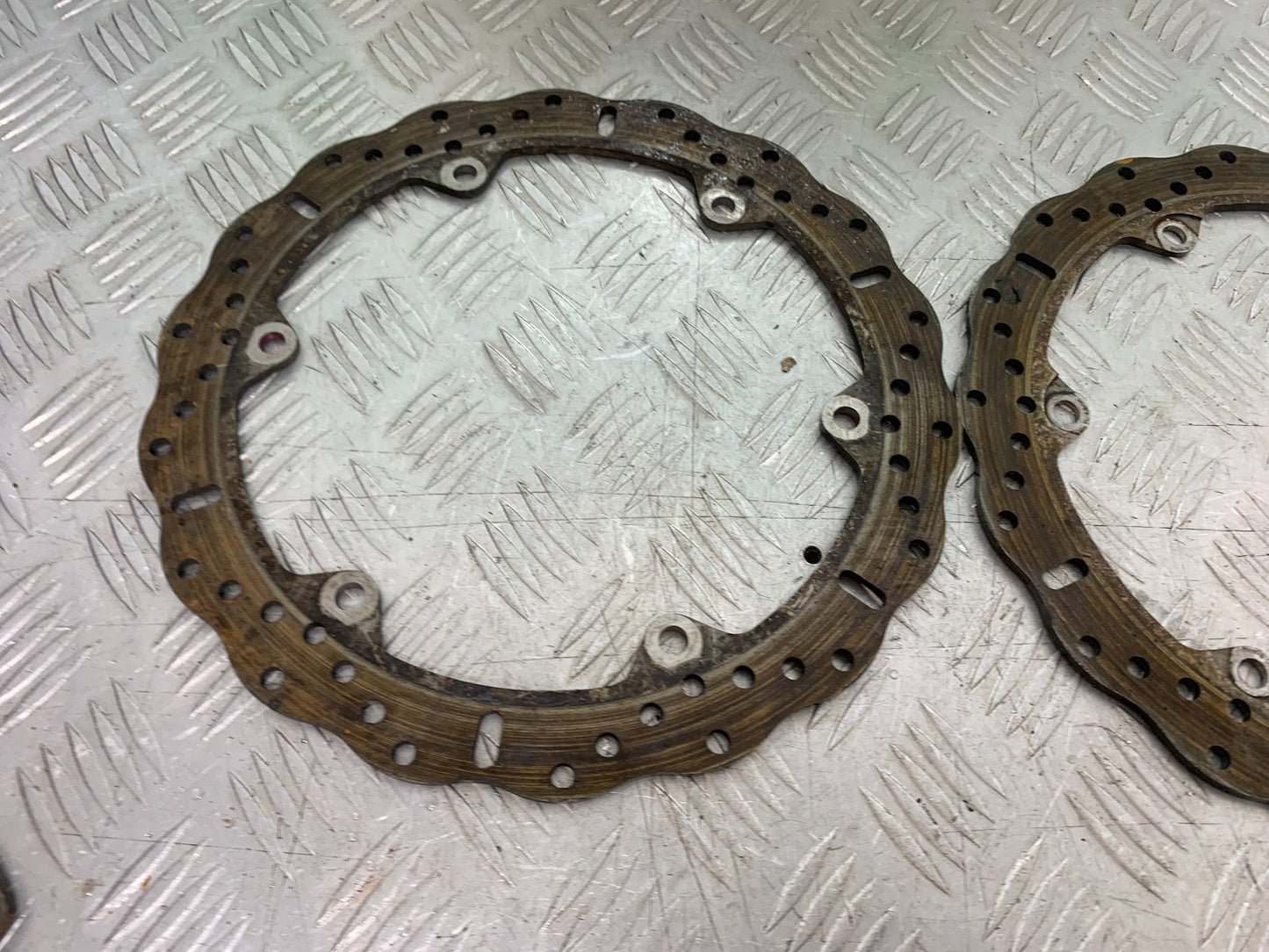 HONDA CB650F CB 650 FA-E FRONT BRAKE DISCS  YEAR 2014-2017 (CMB1226)