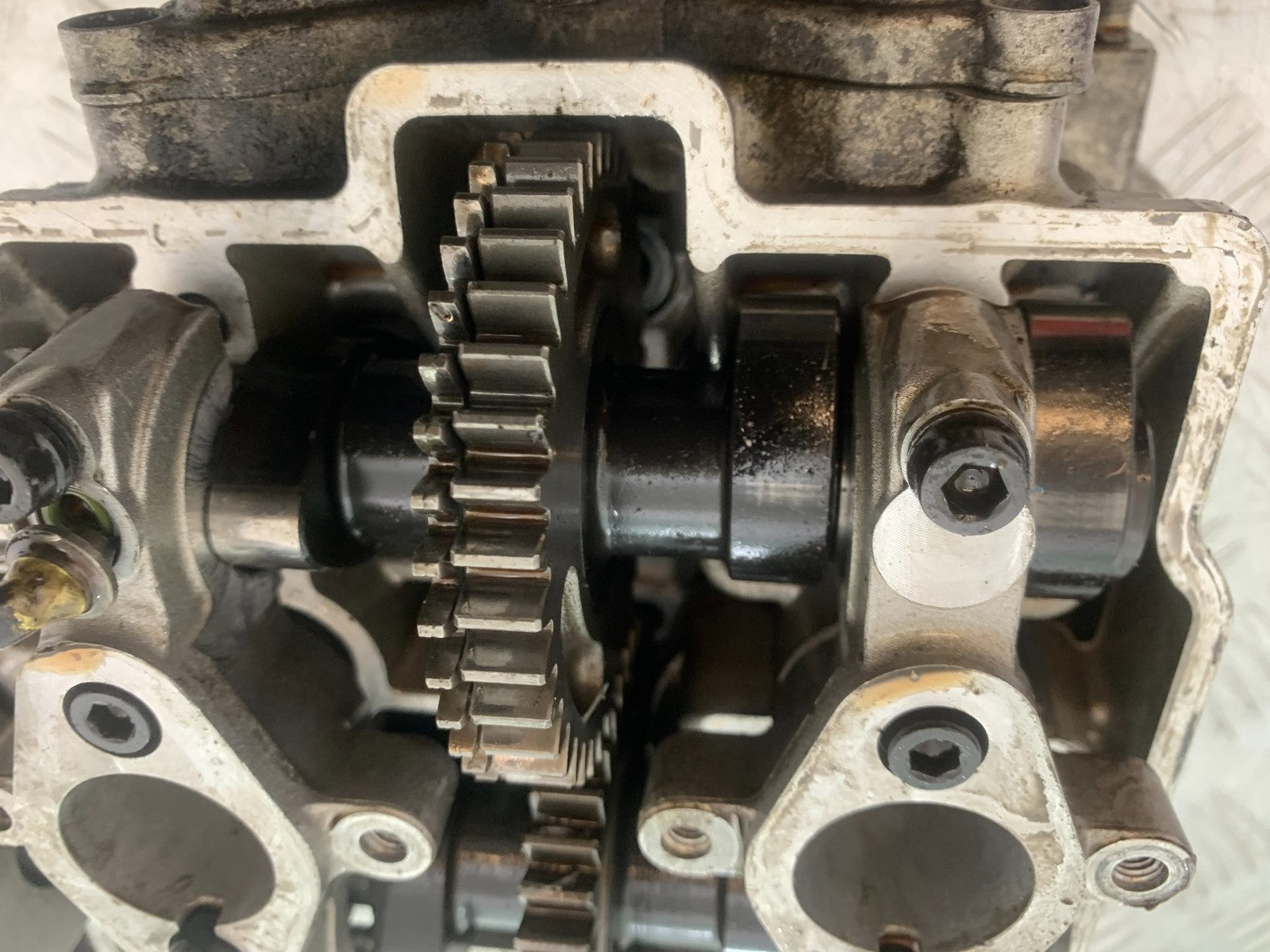 APRILIA TUONO 1000 V4 FRONT CYLINDER HEAD & CAMS YEAR 2013-2014  (CMB1239)