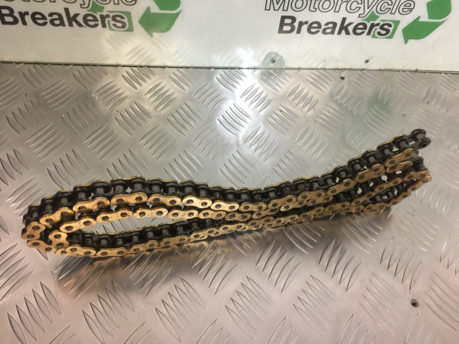 KAWASAKI ZX10R ZX10 R CHAIN  YEAR 2004-2005 (STOCK 932)