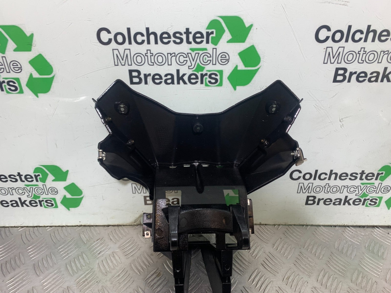 NECO ALEXONE 125 FAIRING BRACKET   YEAR 2016-2022  (CMB1273)