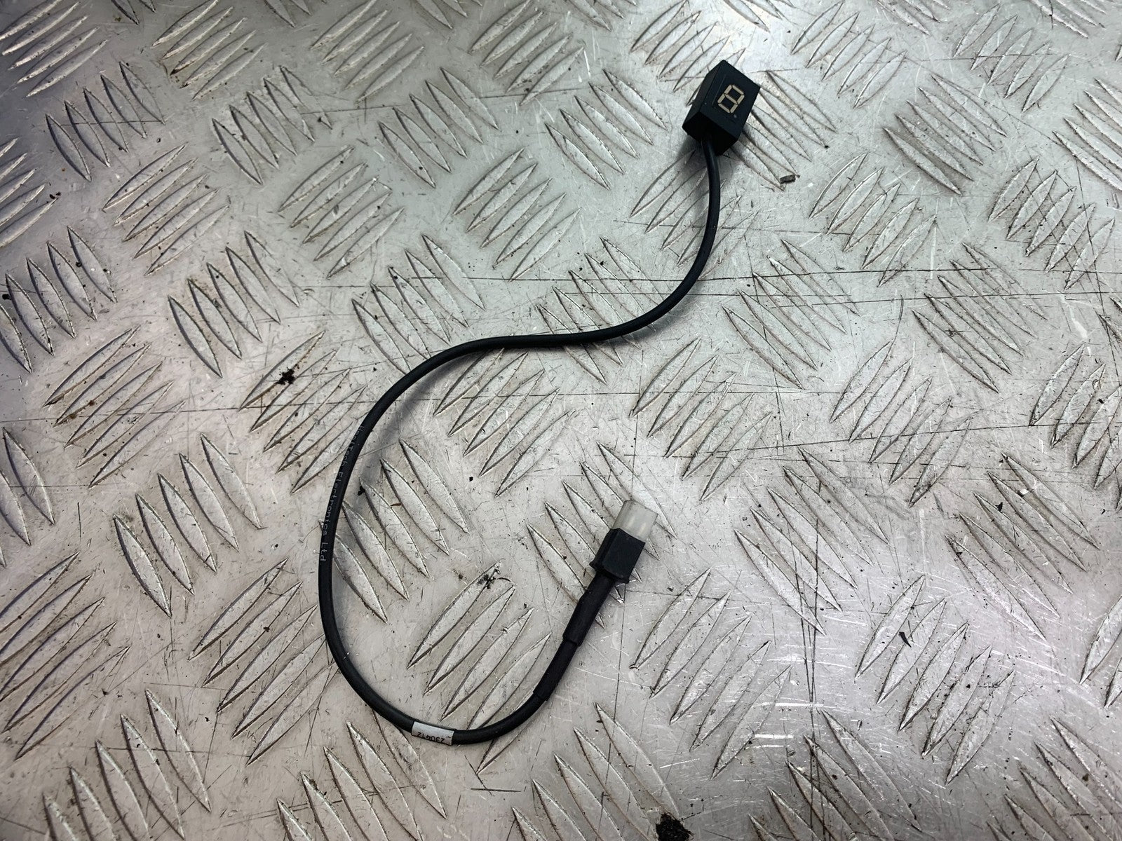 KTM 990 SUPER DUKE GEAR INDICATOR  YEAR 2007-2011  (CMB1207)