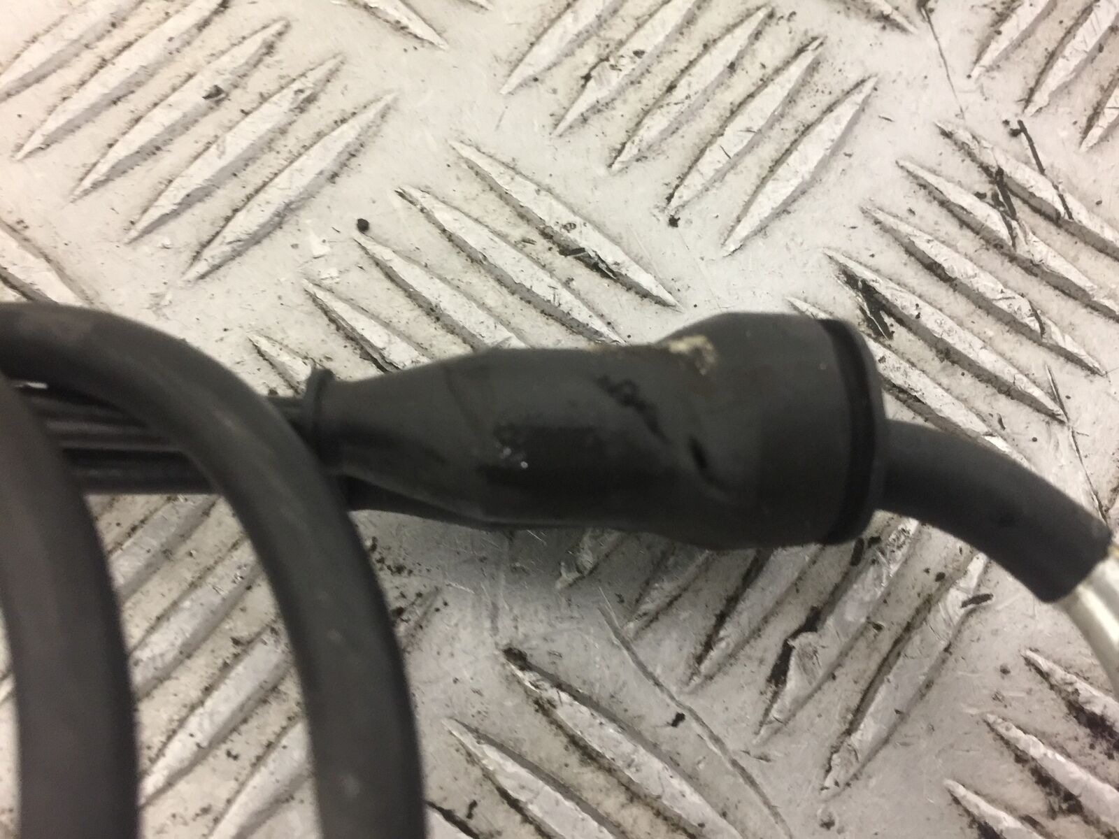 SUZUKI SV650 SV 650 THROTTLE CABLES YEAR 2003 STOCK 511