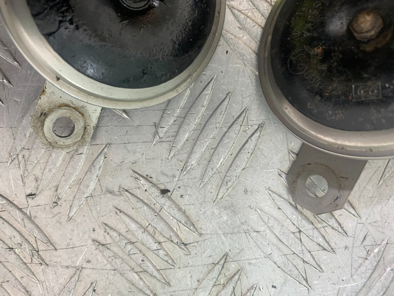 SUZUKI GSX750 INAZUMA HORNS  YEAR 1998-2003 (CMB1308)