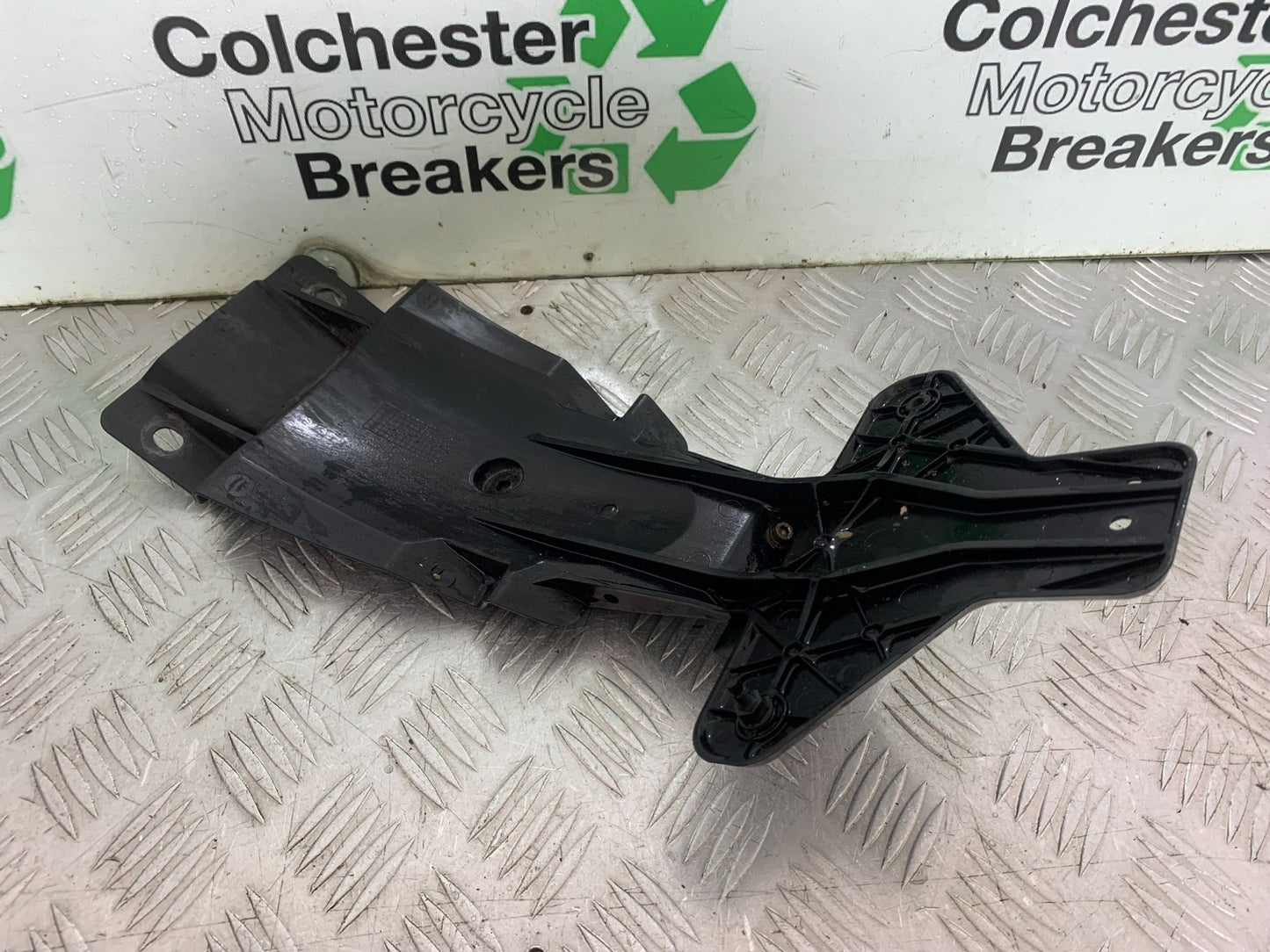 ROYAL ENFIELD HIMALAYAN 411 NUMBER PLATE HOLDER   YEAR 2018-2023 (CMB1279)