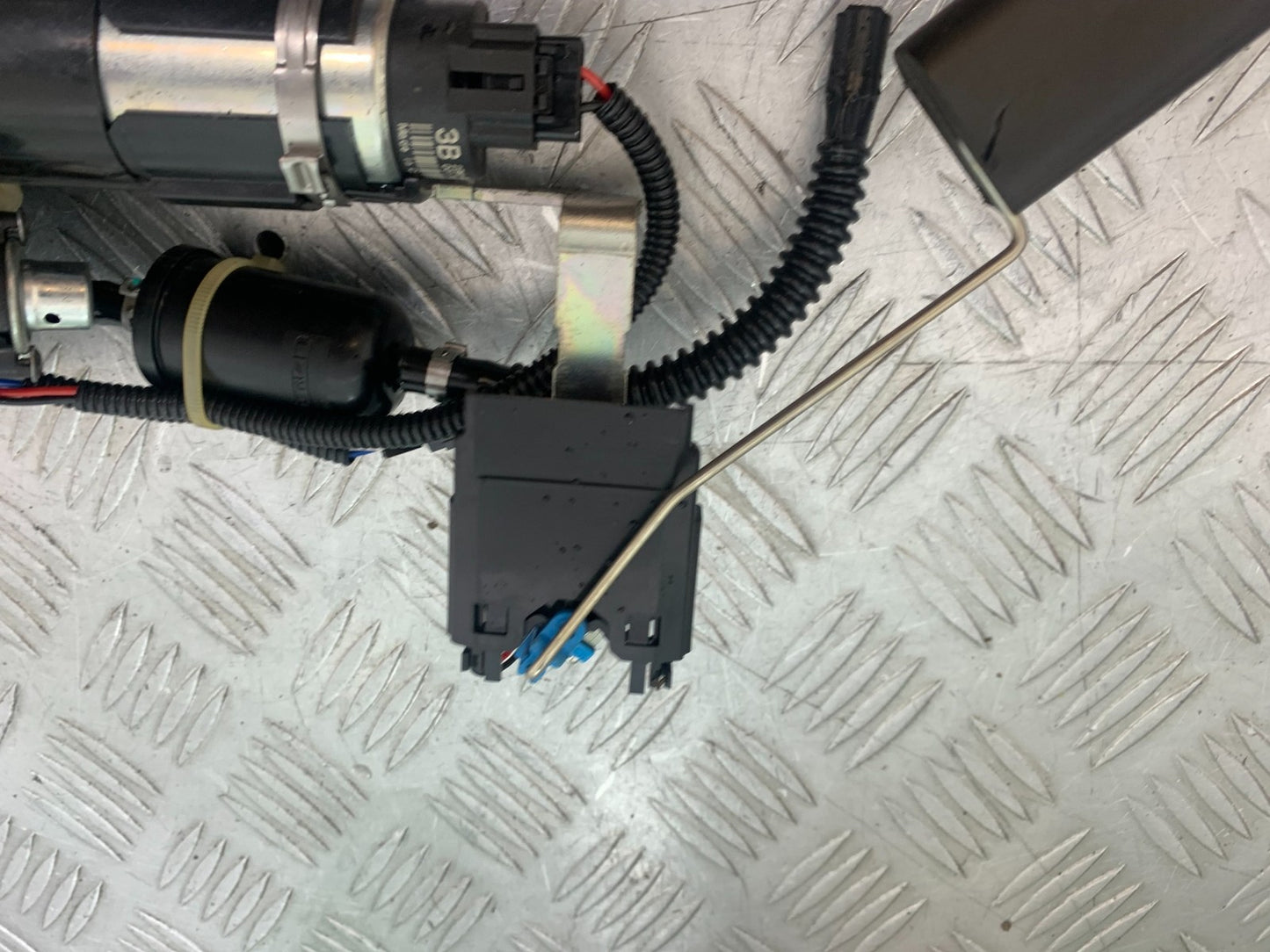 APRILIA RS660 RS 660 PETROL PUMP  YEAR 2020-2024 (CMB1202)