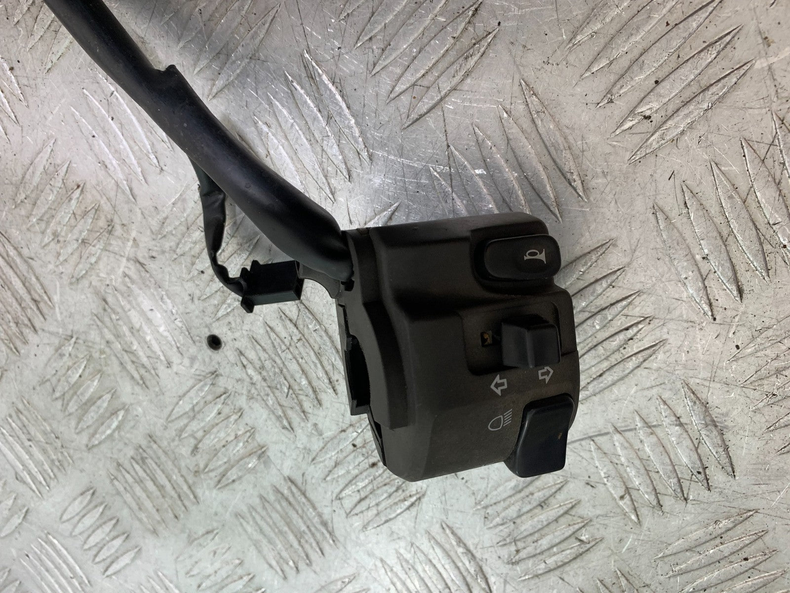 KAWASAKI ZX6R ZX6 J LEFT SWITCH GEAR   YEAR 2000 (CMB1312)