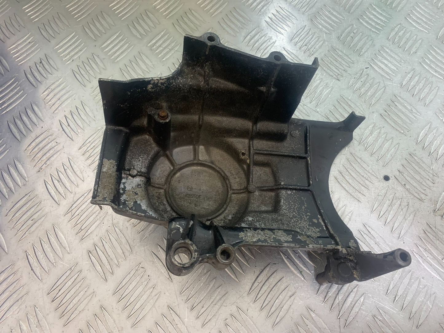 KAWASAKI GT550 GT 550 SPROCKET COVER YEAR 1984-87 (CMB1141)