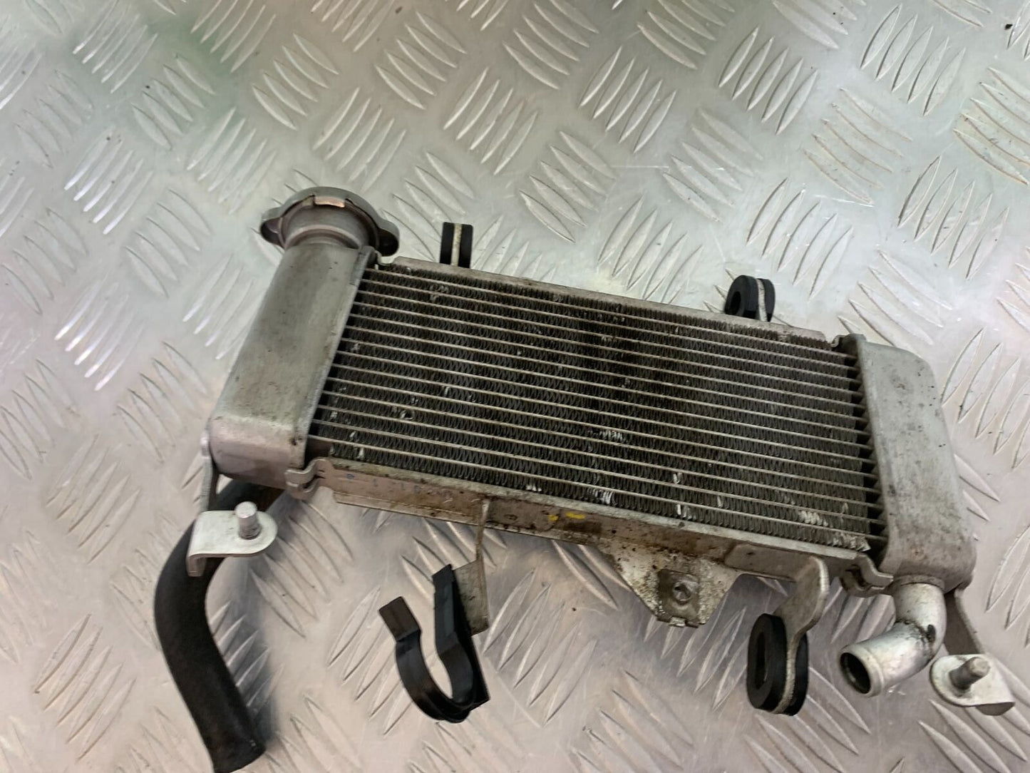 YAMAHA MT 125 MT125 RADIATOR    YEAR 2021-2024 ABS (CMB1010)