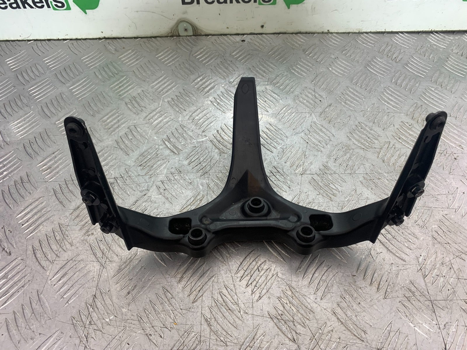HONDA CBR1000 rr FIREBLADE FAIRING BRACKET  YEAR 2006 (CMB1220)