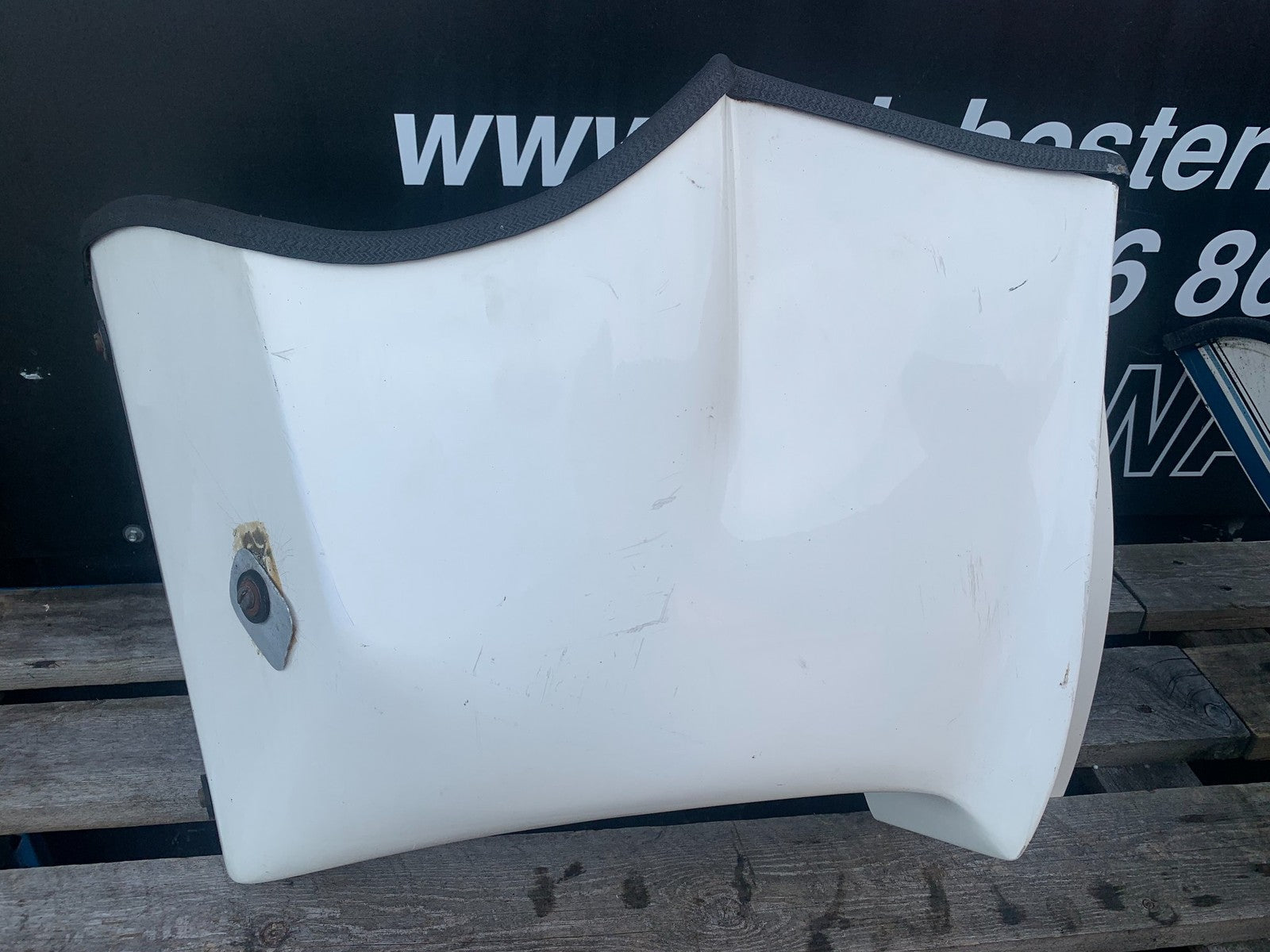 HONDA GL500 GL 500 SILVERWING TOP FAIRING & LOWERS YEAR 1981-82 (CMB1168)