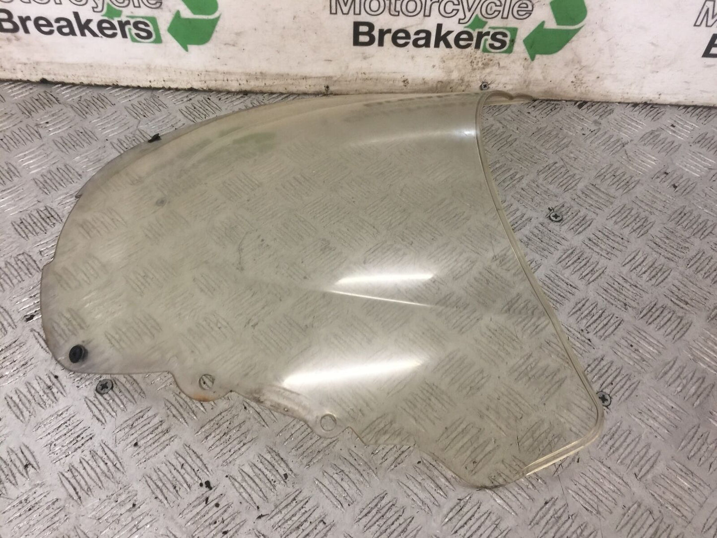 HONDA CBR1100 BLACKBIRD SCREEN YEAR 1996-1998 (STOCK 862)