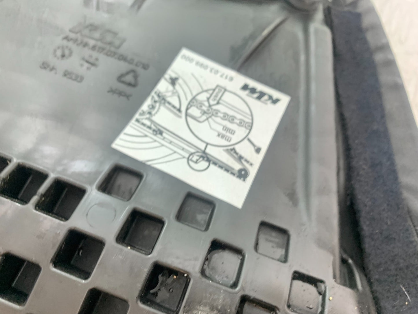 KTM 1290 SUPER DUKE R FRONT SEAT  YEAR 2020-2024 (CMB1272)