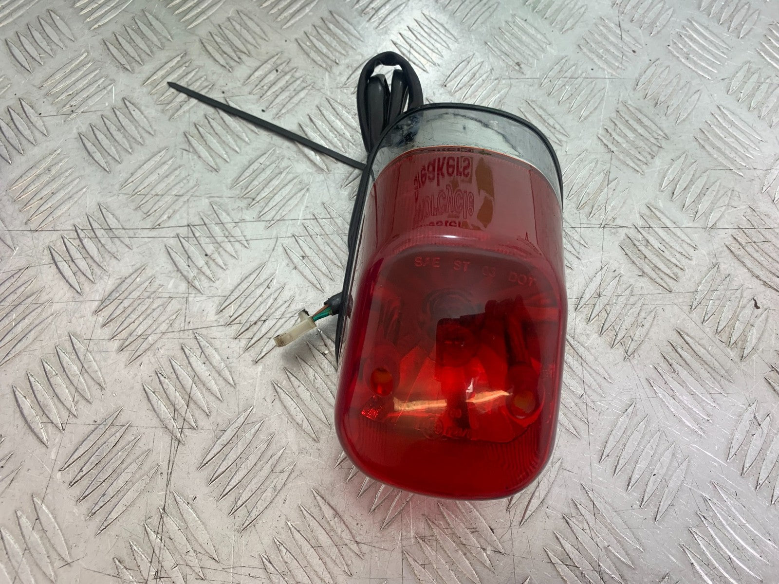 PIONEER NEVADA XF125 REAR LIGHT  YEAR 2009 (CMB1214)