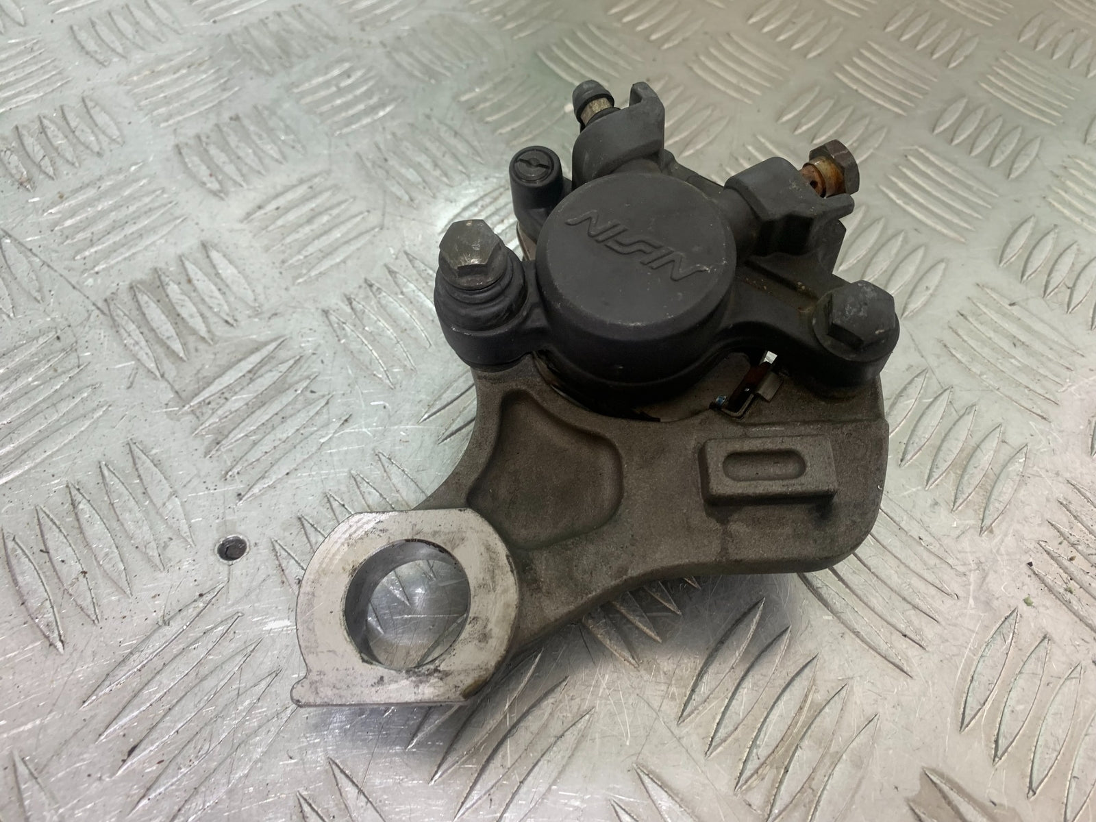 YAMAHA YZF R1 REAR BRAKE CALIPER   YEAR 2004-2006 (CMB1155)