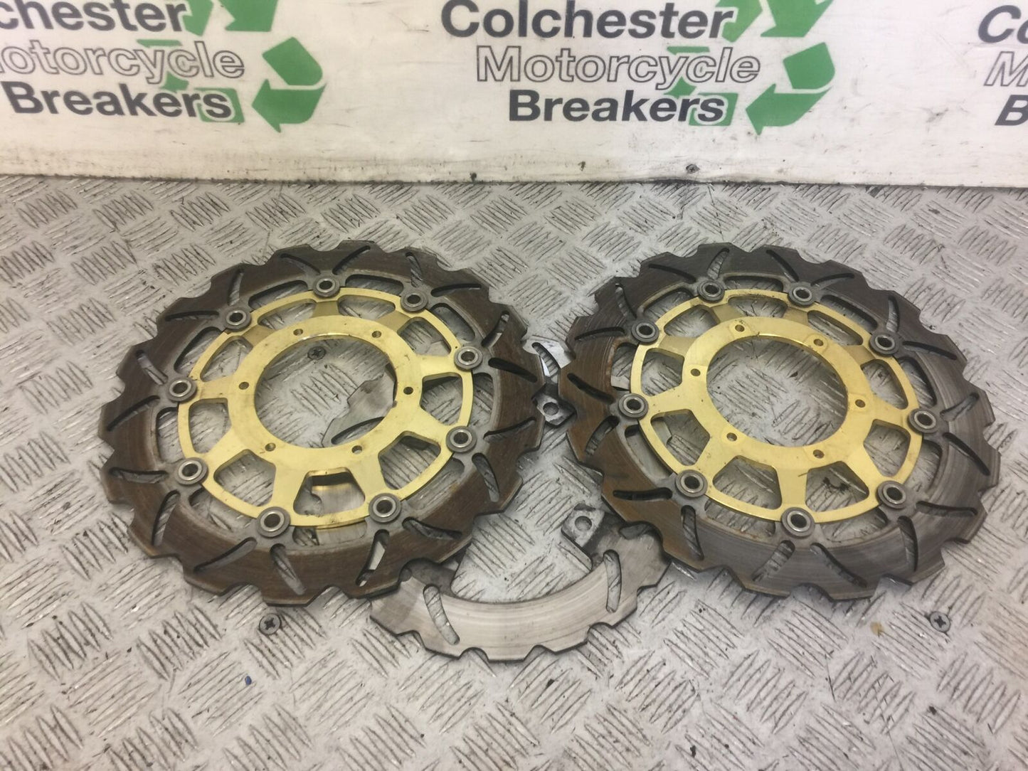 HONDA CB900 CB 900 HORNET FRONT AND REAR DISCS  YEAR 2002-06 (STOCK 633)
