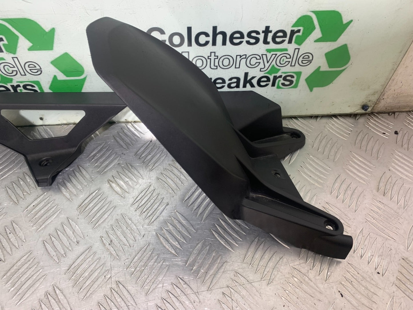 KTM 1290 SUPER DUKE R REAR HUGGER YEAR 2020-2024 (CMB1272)