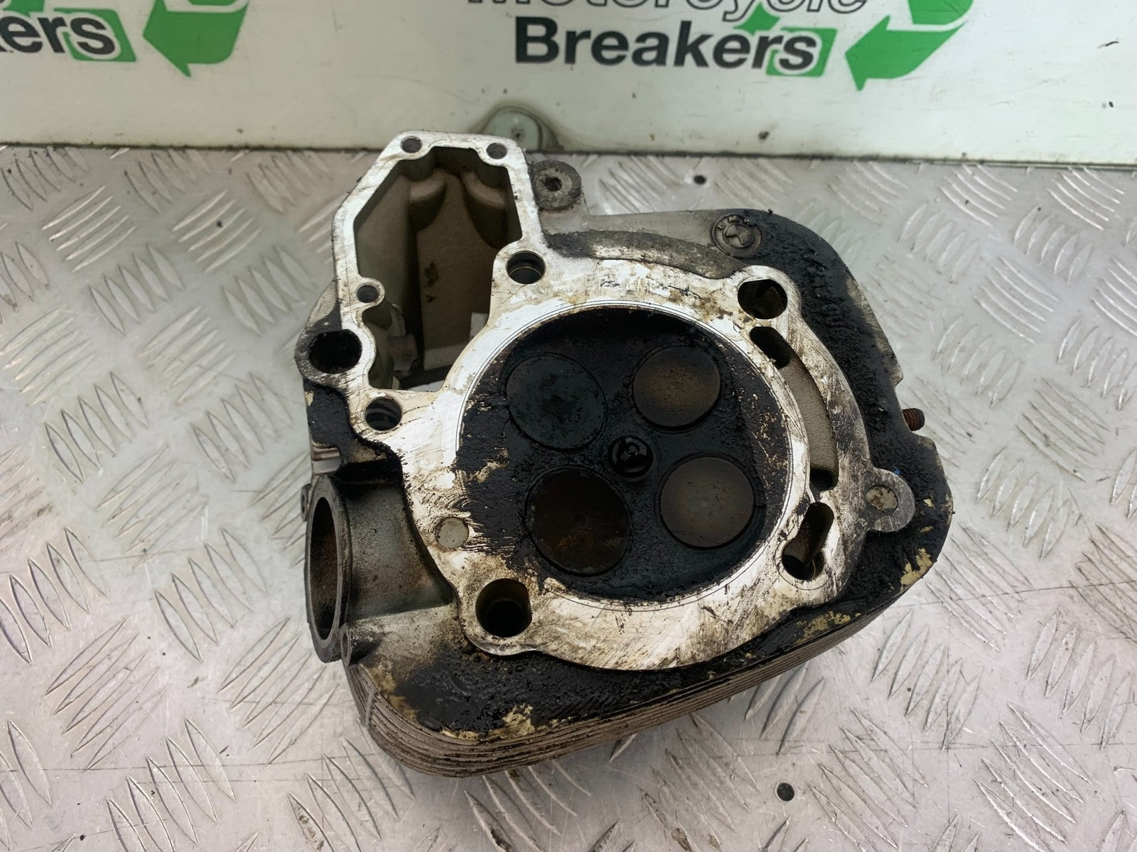 BMW R1100 RT R 1100 RT RIGHT CYLINDER HEAD   YEAR 1996-2001 (CMB1095)