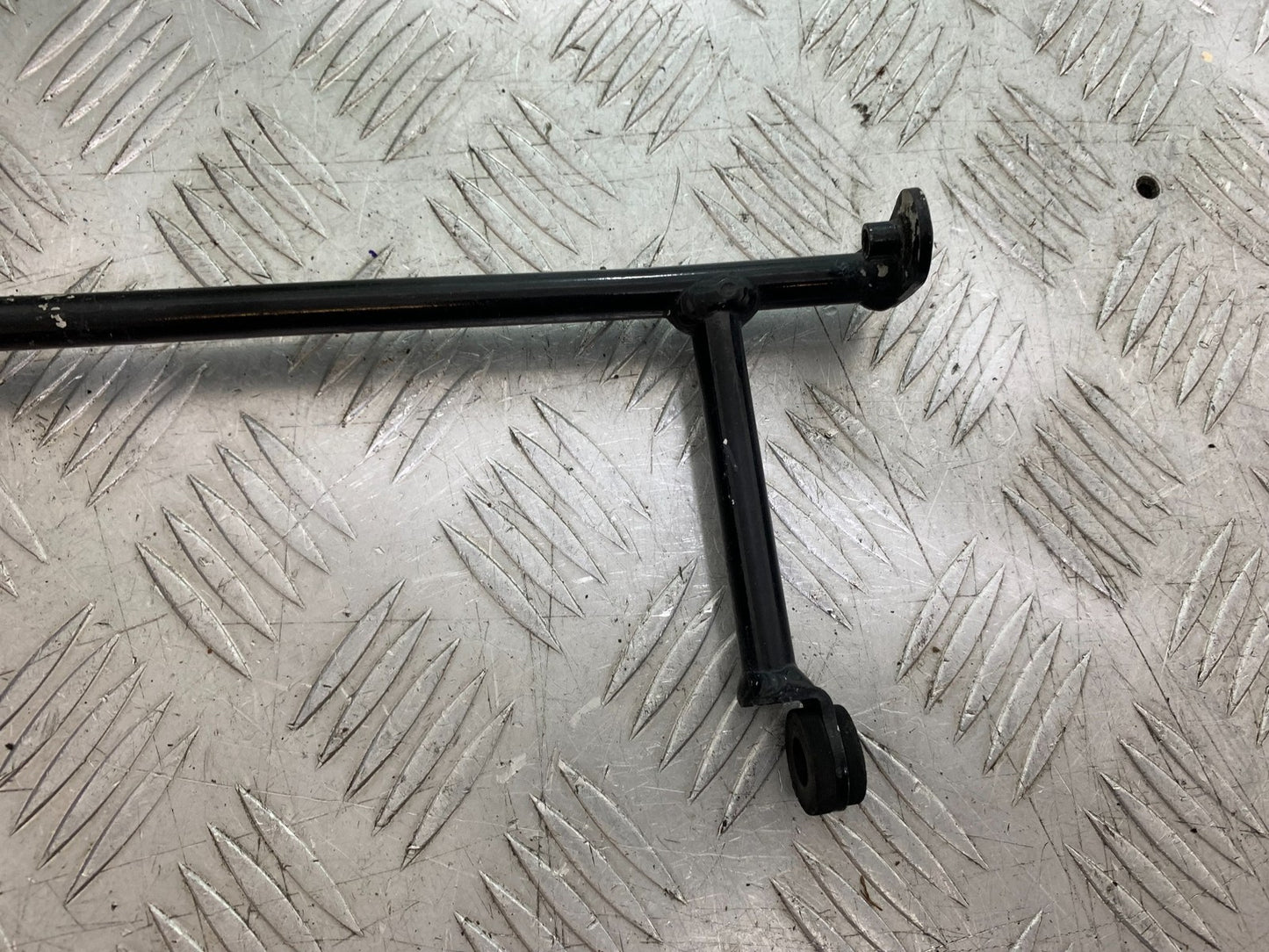 KAWASAKI ZX6R ZX6 J RADIATOR BRACKET  YEAR 2000 (CMB1312)