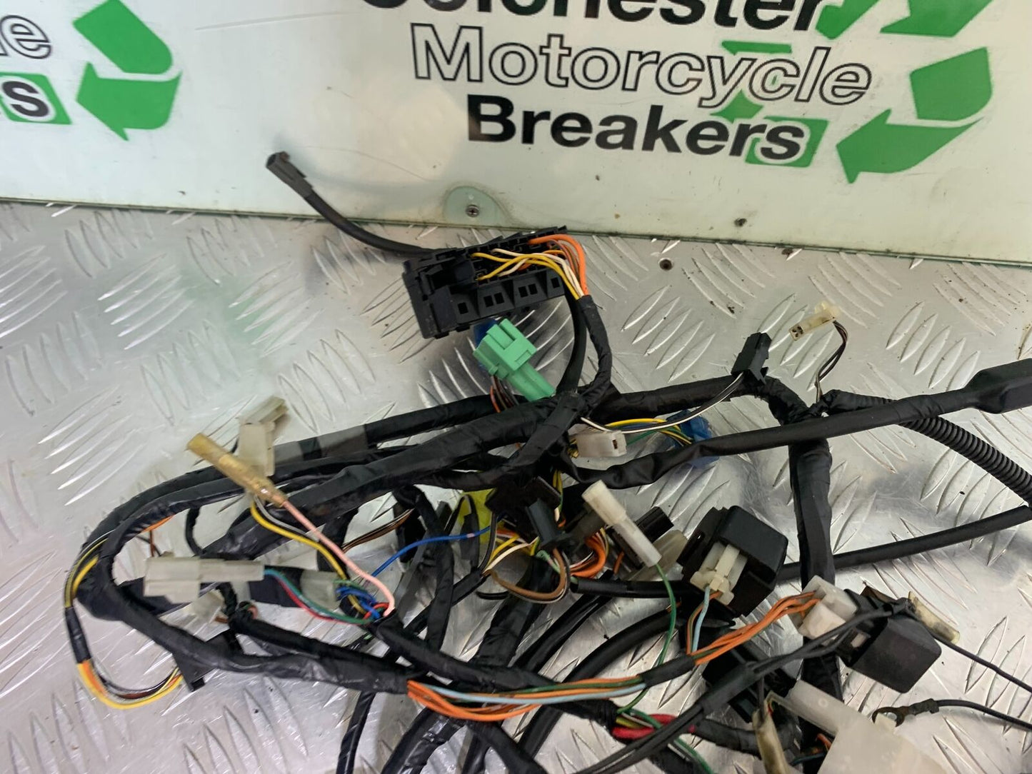 SUZUKI RF900 RF 900 WIRING LOOM YEAR 1994-1999 (CMB1020)