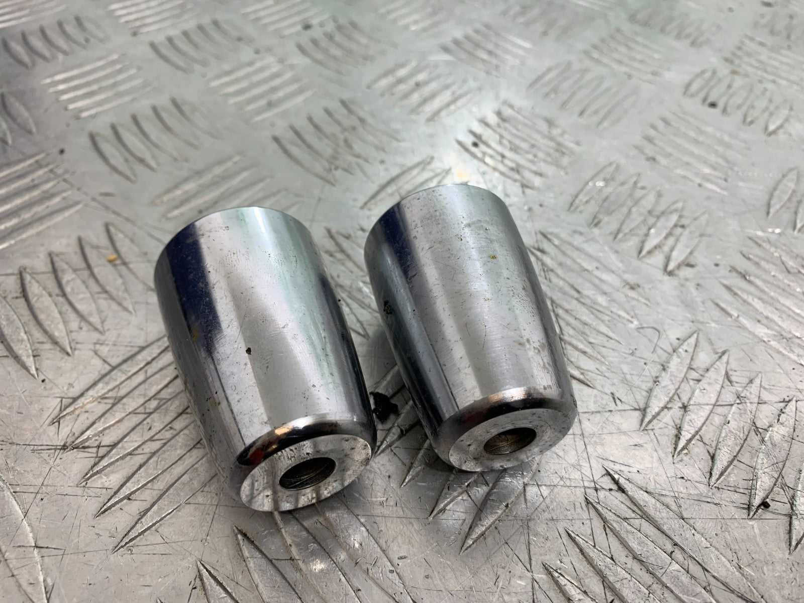 PIAGGIO VESPA GT125 L BAR END WEIGHTS   YEAR 2003 (CMB1300)
