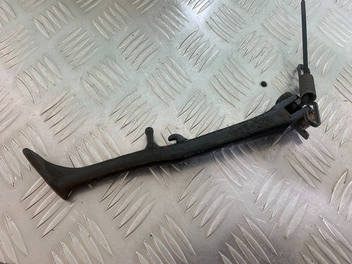 KAWASAKI ZR 750 ZEPHYR SIDE STAND  YEAR 1991-95 (CMB1008)