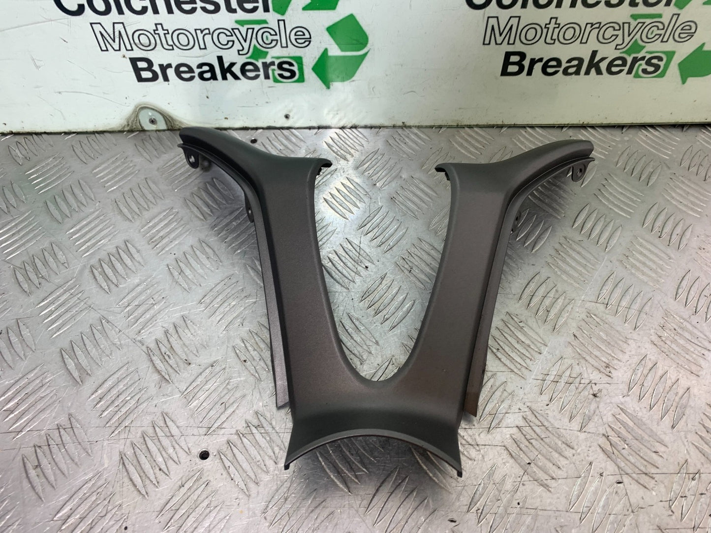 YAMAHA XMAX 300 HANDLEBAR COVER YEAR 2017-2020 (CMB1218)