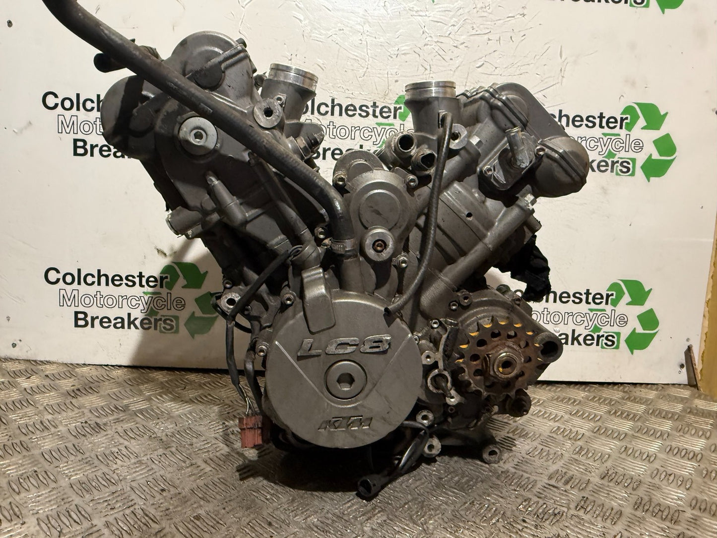 KTM 990 SUPER DUKE ENGINE YEAR 2007-2011  (CMB1207)