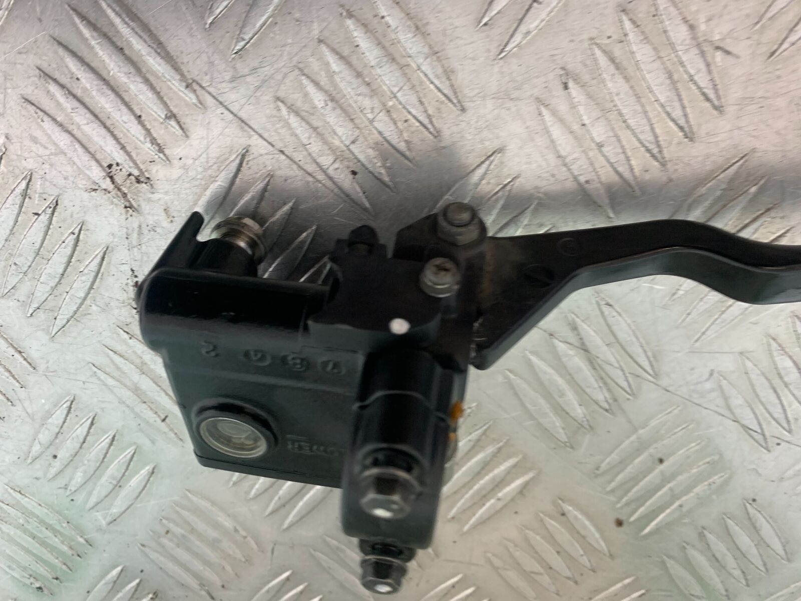SUZUKI AN400 AN 400 BURGMAN REAR MASTER CYLINDER   YEAR 2017-2024 (CMB1118)