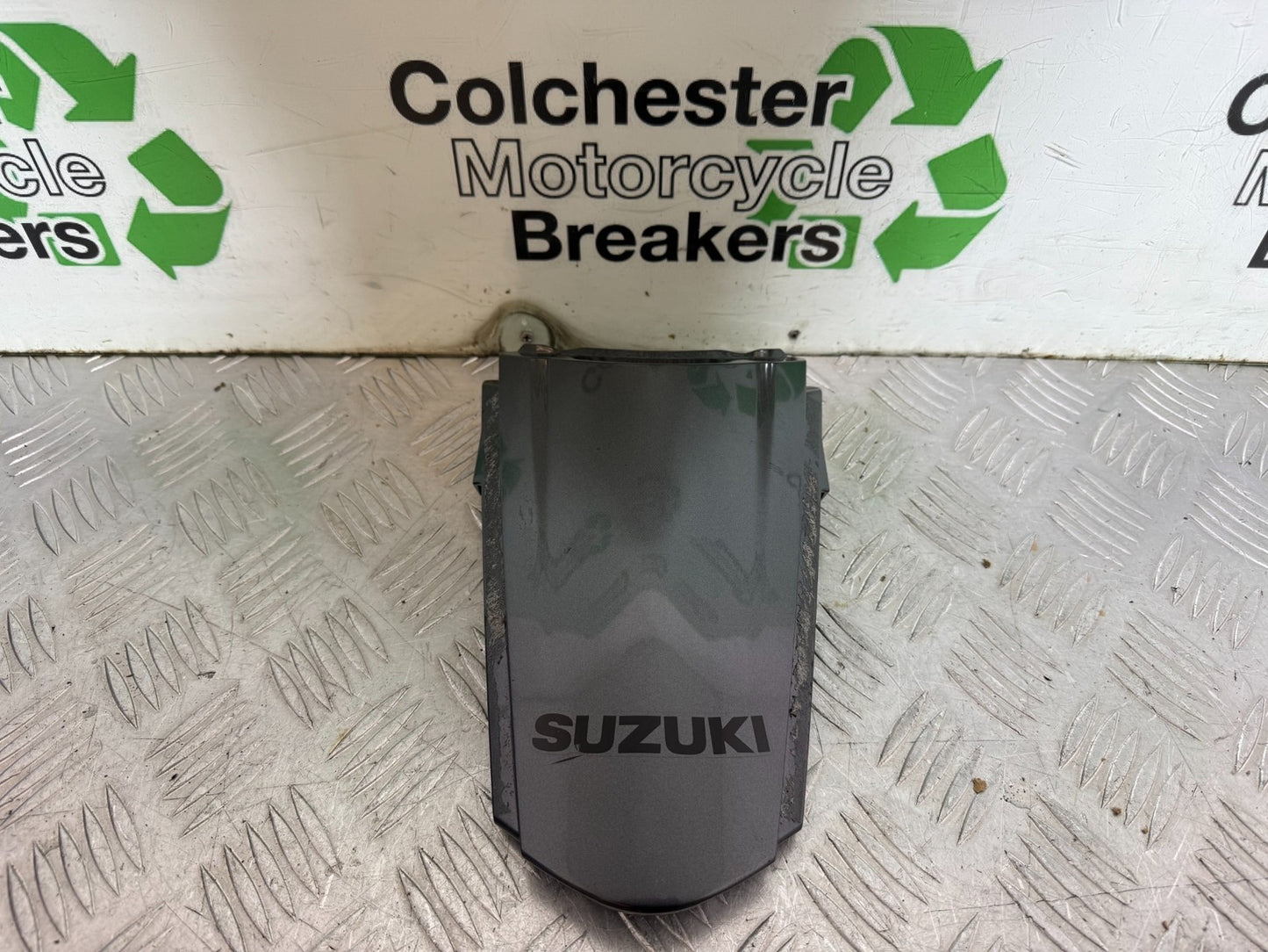 SUZUKI GSXR1300 GSXR 1300 HAYABUSA GEN 3 TAIL PIECE JOINER YEAR 2022 - 2024