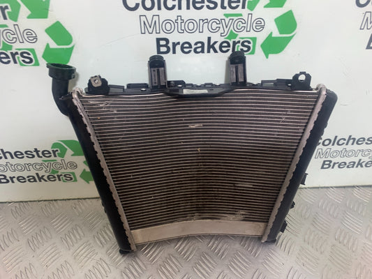 BMW M1000 R RADIATOR   YEAR 2023-2024 (CMB1140)