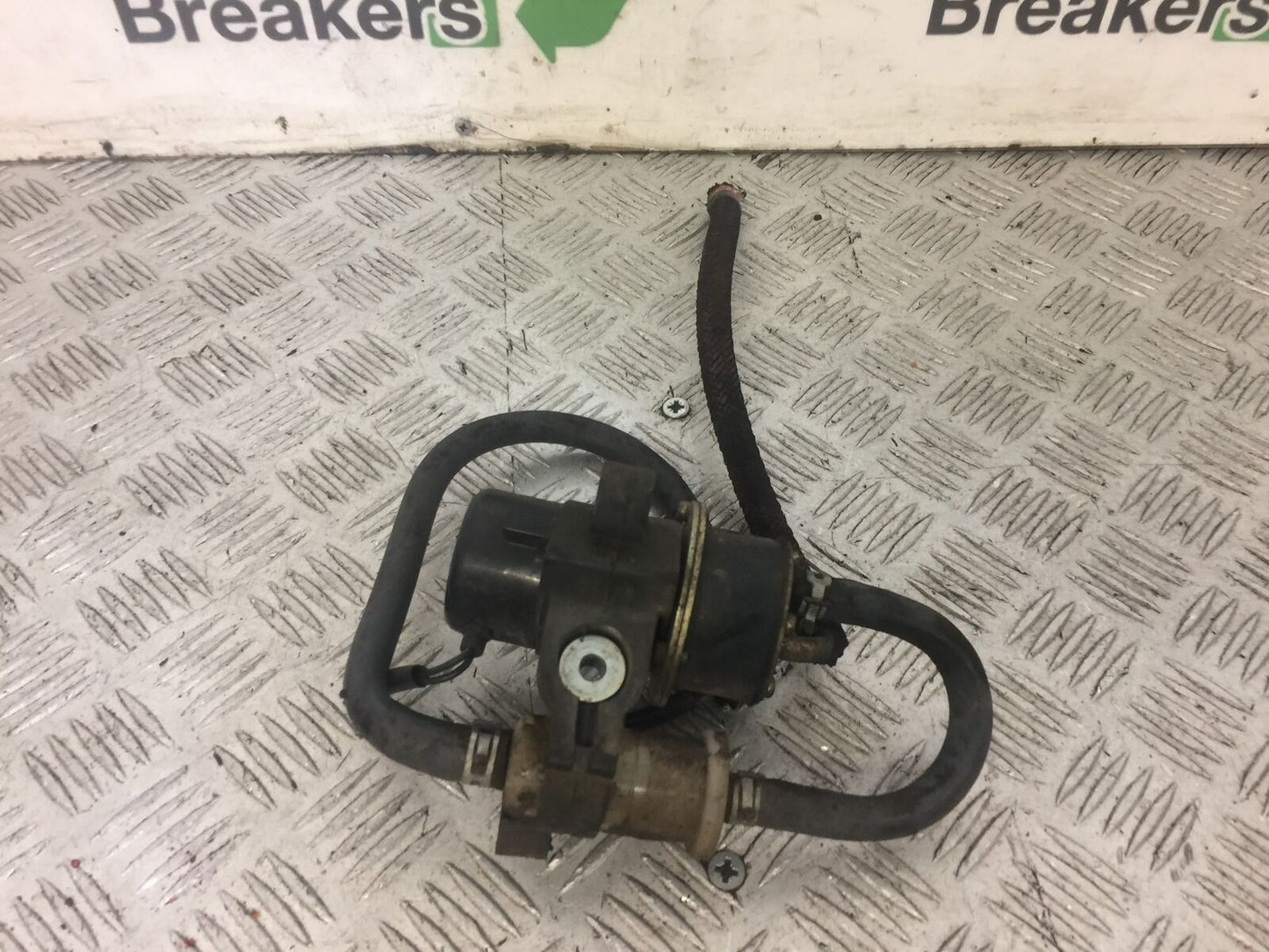 YAMAHA YZF1000 THUNDERACE PETROL PUMP YEAR 1997-2000 (STOCK 625)